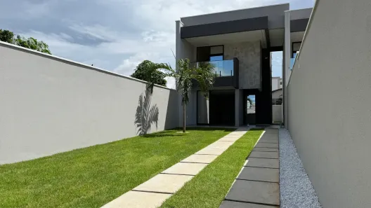 Sobrado com 4 Quartos à venda, 200m² no Edson Queiroz, Fortaleza