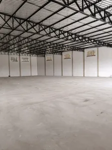 Galpão/Depósito/Armazém com 3 Quartos para alugar, 1540m² no Canindezinho, Fortaleza