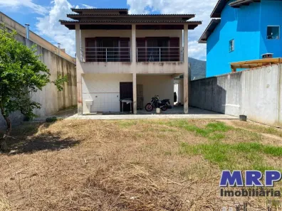 Casa com 3 Quartos à venda, 180m² no Maranduba, Ubatuba