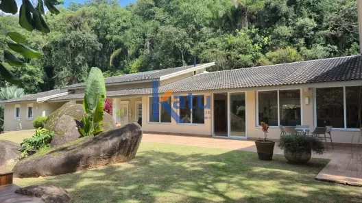 Fazenda/Sítio com 4 Quartos à venda, 674m² no Loteamento Sítios de Santa Clara, Jundiaí