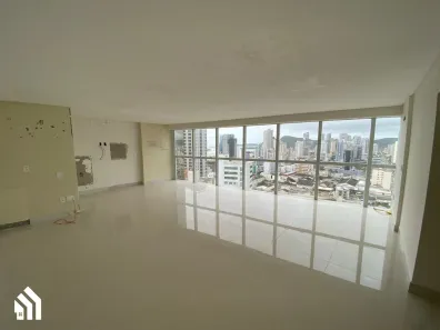 Sala Comercial para alugar, 130m² no Centro, Itajaí