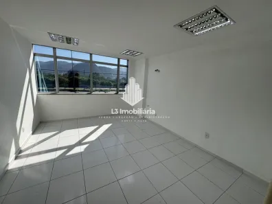Sala Comercial para alugar, 32m² no Recreio dos Bandeirantes, Rio de Janeiro