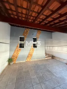 Sobrado com 4 Quartos para alugar, 170m² no Jardim Macarenko, Sumaré