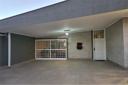 Casa com 3 Quartos para alugar, 131m² no Jardim Sumaré, Ribeirão Preto