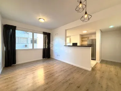 Apartamento com 2 Quartos para alugar, 63m² no Higienópolis, Porto Alegre