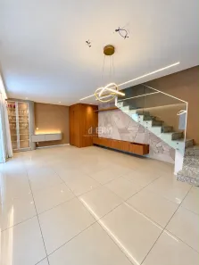 Sobrado com 4 Quartos à venda, 120m² no Cidade Jardim, Teresina