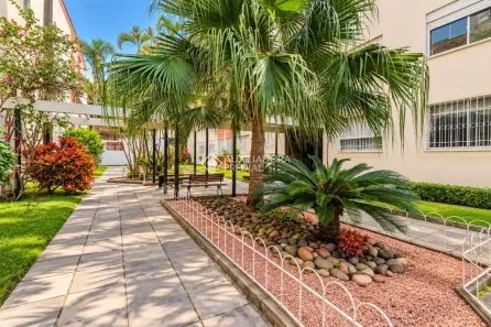 Apartamento com 2 Quartos à venda, 47m² no São João, Porto Alegre