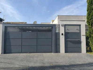 Casa com 4 Quartos à venda, 240m² no Carandá Bosque, Campo Grande