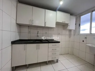 Apartamento com 3 Quartos para alugar, 68m² no Centro, Cascavel