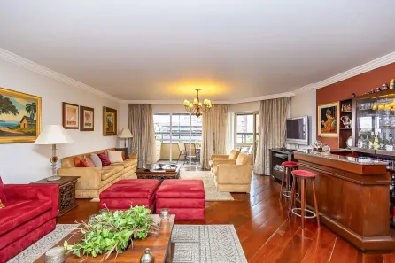 Apartamento com 4 Quartos à venda, 202m² no Água Verde, Curitiba