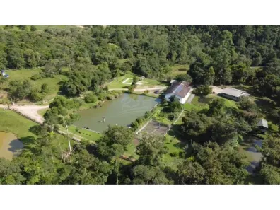 Fazenda/Sítio com 4 Quartos à venda, 545m² no Palmitalzinho, Quatro Barras