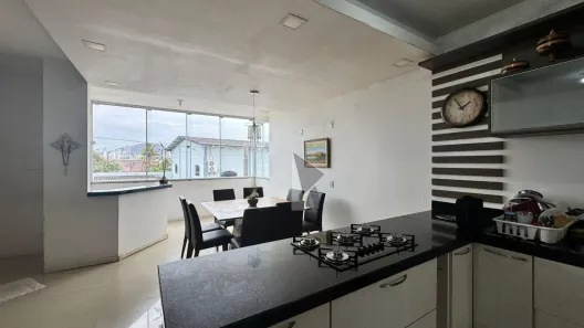 Apartamento com 5 Quartos à venda, 240m² no Centro, Navegantes