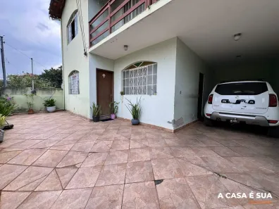 Casa com 4 Quartos à venda, 260m² no Fonte Grande, Contagem