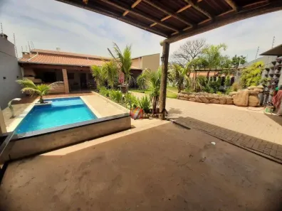 Fazenda/Sítio com 3 Quartos à venda, 273m² no Centro, Limeira