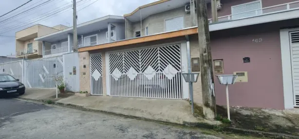 Casa com 3 Quartos à venda, 157m² no Loteamento Villa Branca, Jacareí