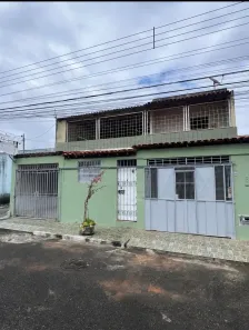 Sobrado com 5 Quartos à venda, 270m² no Luzia, Aracaju