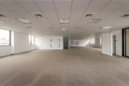 Sala Comercial à venda, 300m² no Parque Industrial Tomas Edson, São Paulo
