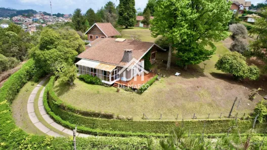 Casa com 4 Quartos à venda, 373m² no , Campos do Jordão
