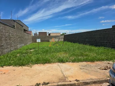 Lote/Terreno à venda, 200m² no Residencial Santa Regina, São José do Rio Preto