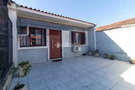 Casa com 2 Quartos à venda, 49m² no Hípica, Porto Alegre