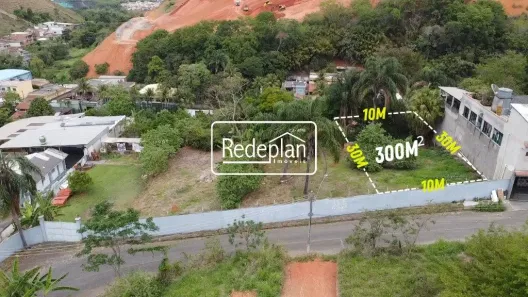 Lote/Terreno à venda, 300m² no Candelária, Volta Redonda