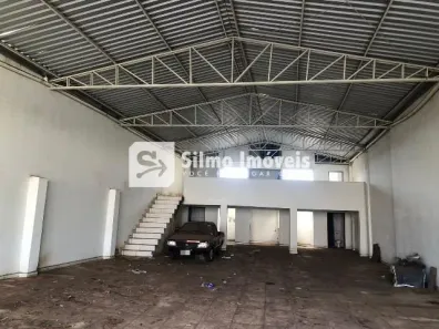 Galpão/Depósito/Armazém para alugar, 380m² no Bom Jesus, Uberlândia
