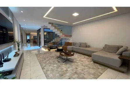 Sobrado com 4 Quartos à venda, 294m² no Vila Pirituba, São Paulo