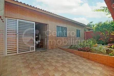 Casa com 3 Quartos à venda, 133m² no Vila Erminda, Peruíbe