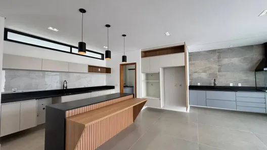 Casa de Condomínio com 3 Quartos para alugar, 210m² no Piracangaguá, Taubaté