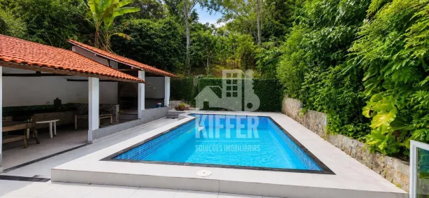 Casa com 4 Quartos à venda, 1350m² no Itaipu, Niterói