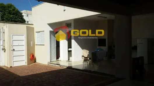 Casa com 4 Quartos à venda, 185m² no Nova Uberlândia, Uberlândia