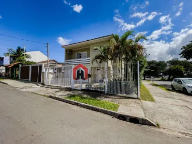 Casa com 3 Quartos à venda, 231m² no Jardim Algarve, Alvorada