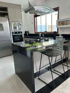 Casa com 4 Quartos para alugar, 360m² no Jardim Ibiti do Paço, Sorocaba