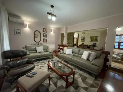Casa com 3 Quartos à venda, 320m² no Jardim Flórida, São Roque