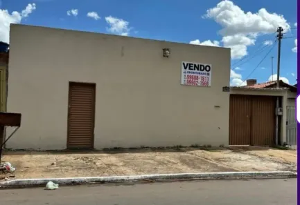Ponto Comercial com 3 Quartos à venda, 155m² no Parque Anhanguera II, Goiânia