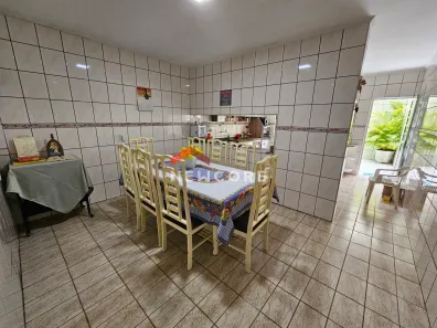 Casa com 3 Quartos à venda, 272m² no Campanário, Diadema