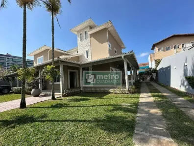 Casa com 5 Quartos à venda, 172m² no Costazul, Rio das Ostras