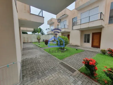 Sobrado com 2 Quartos para alugar, 100m² no Estância Balneária Hawai, Caraguatatuba