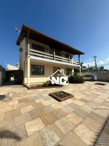 Casa com 4 Quartos à venda, 353m² no Camboinhas, Niterói