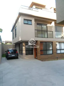 Sobrado com 3 Quartos à venda, 141m² no Tingui, Curitiba