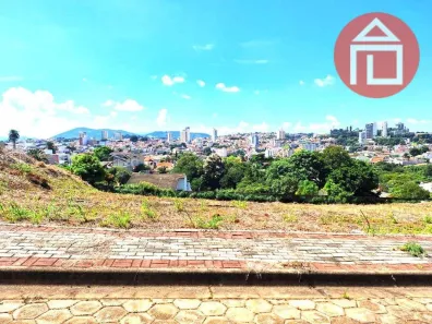 Lote/Terreno à venda, 702m² no Jardim Bela Vista, Bragança Paulista