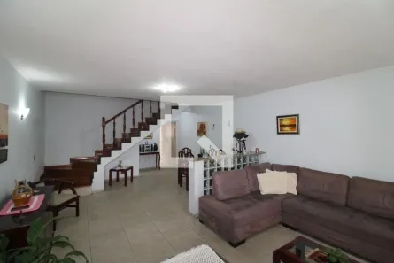 Casa com 3 Quartos à venda, 157m² no Parque Peruche, São Paulo