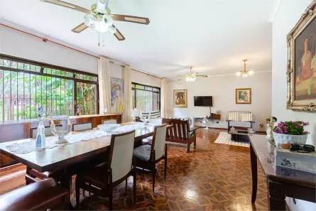 Casa com 3 Quartos para alugar, 245m² no Vila Madalena, São Paulo
