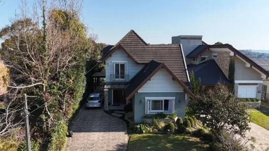 Casa de Condomínio com 3 Quartos à venda, 290m² no Quinta da Serra, Canela