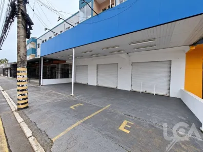 Ponto Comercial para alugar, 130m² no Jardim Primavera, Caraguatatuba