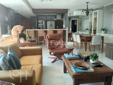 Apartamento com 3 Quartos à venda, 112m² no Balneário, Florianópolis