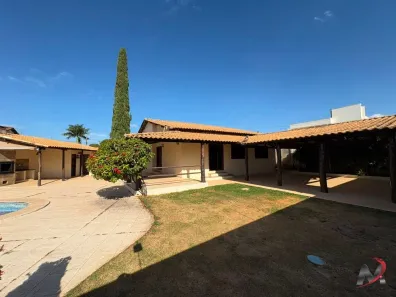 Casa com 3 Quartos para alugar, 200m² no Vila Bela, Formosa