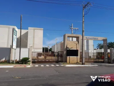 Apartamento com 2 Quartos para alugar, 42m² no Vila Arquelau, Uberaba