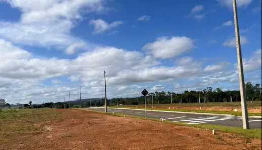 Lote/Terreno à venda, 360m² no Primeira Linha, Criciúma