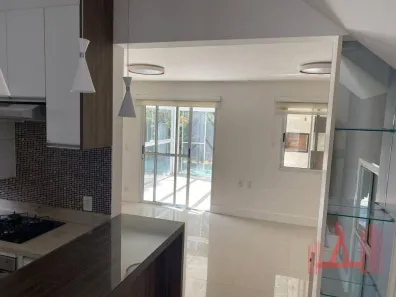 Casa de Condomínio com 3 Quartos para alugar, 115m² no Jardim São Pedro, Mogi das Cruzes